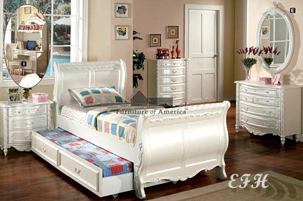 NEW 5PC ALEXANDRA PEARL WHITE TWIN OR FULL BEDROOM SET