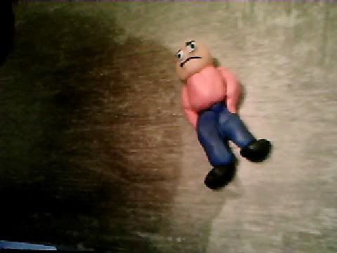 http://i607.photobucket.com/albums/tt156/pika10/clayhappyman.jpg