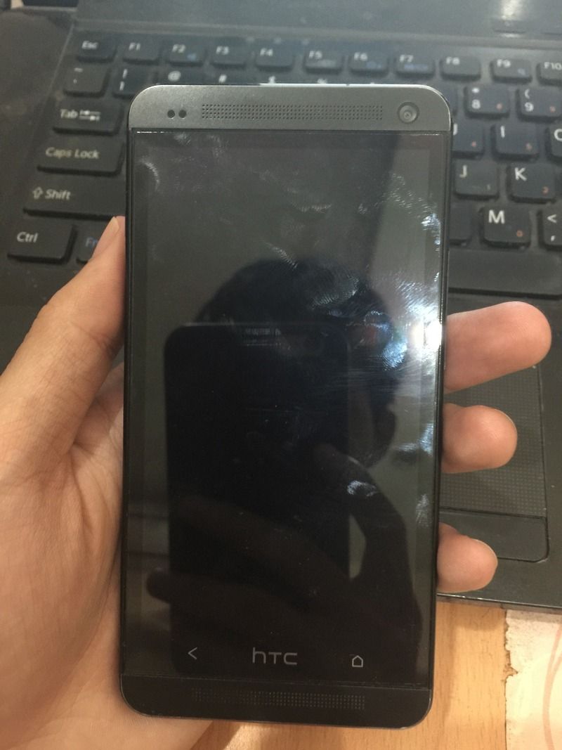 HTC ONE J 32GB Black - 2